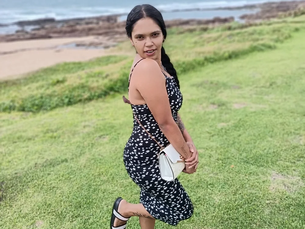 Indian_poison cam model