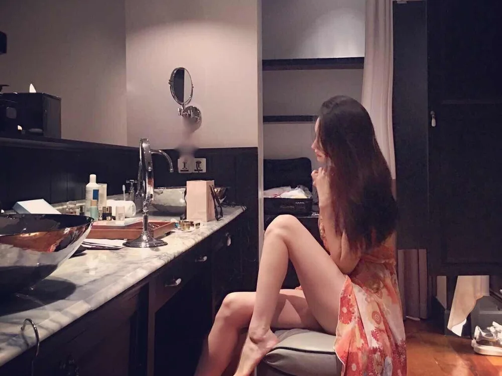 Summer_Yuan's Offline XXX Chat