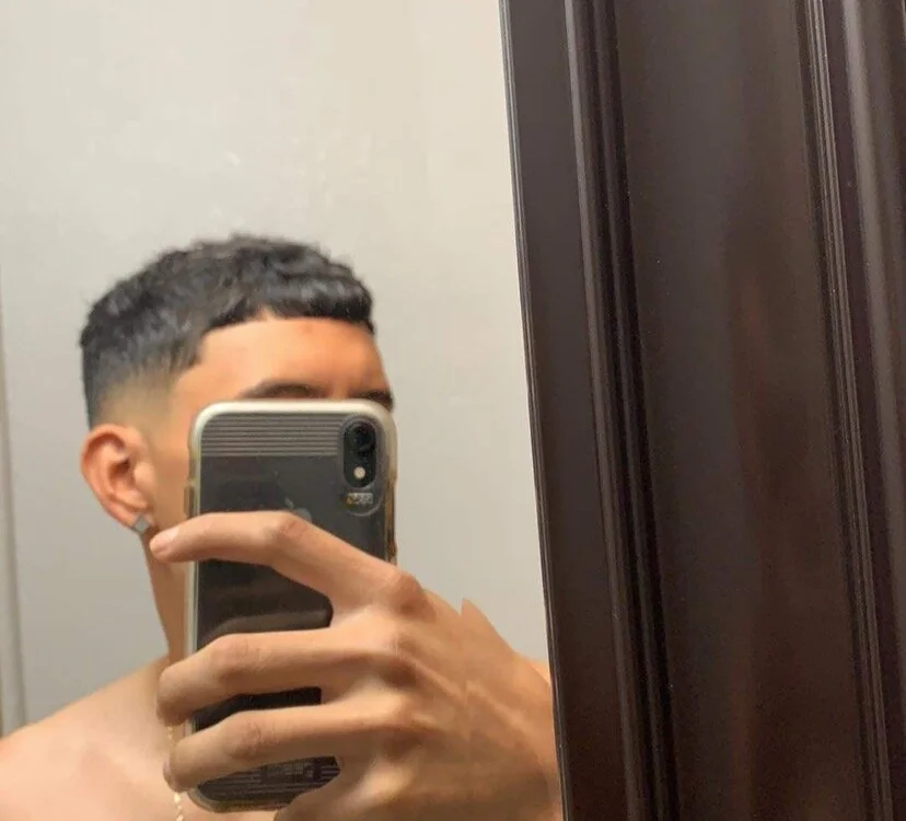 T0PPERS: συνομιλία ΧΧΧ εκτός σύνδεσης