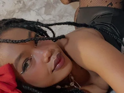 CRISTALBROKE_TAY - Girl 