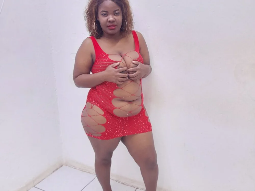 SULTRY_EYESxx Chat XXX offline