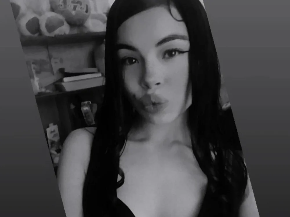 JeanMacklein's Offline XXX Chat