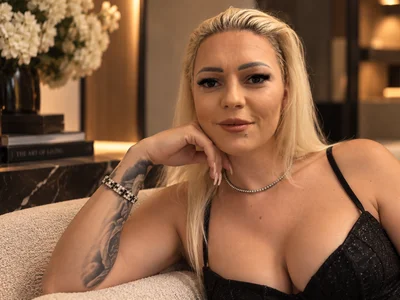 RueBlanca Female Cosplay Online Webcam Porn