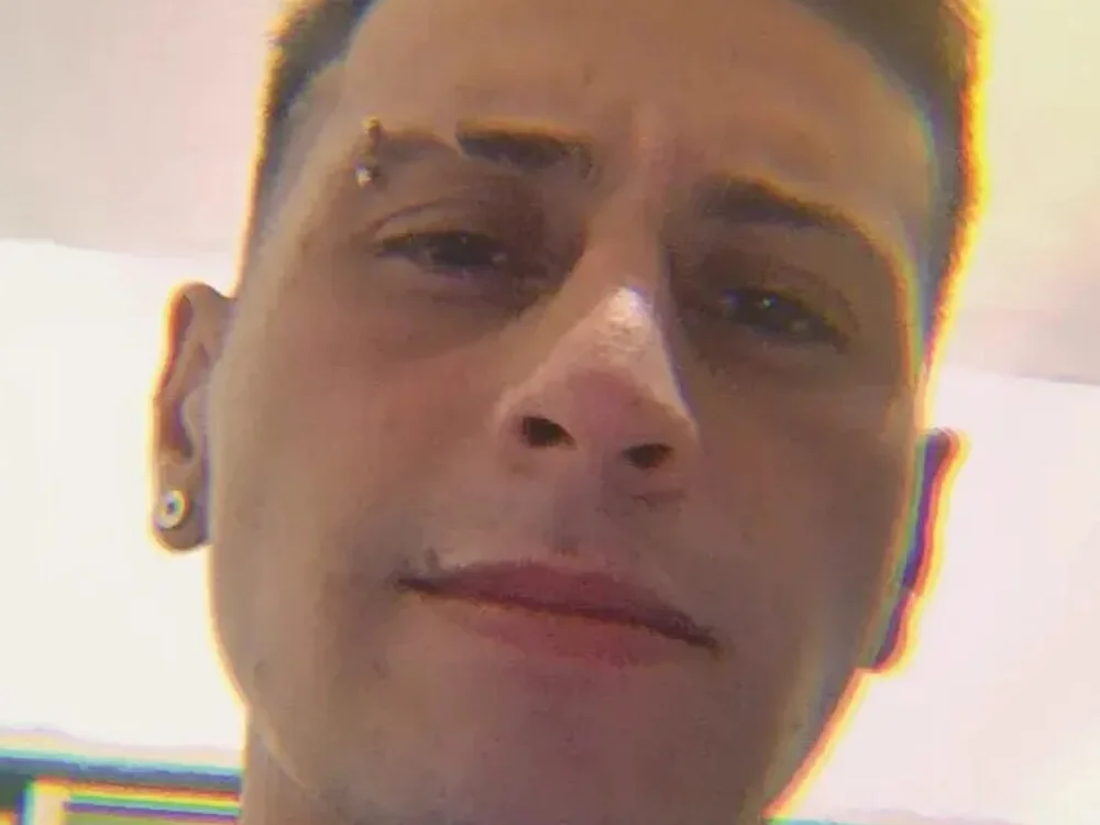 geografio's Offline Chat Room