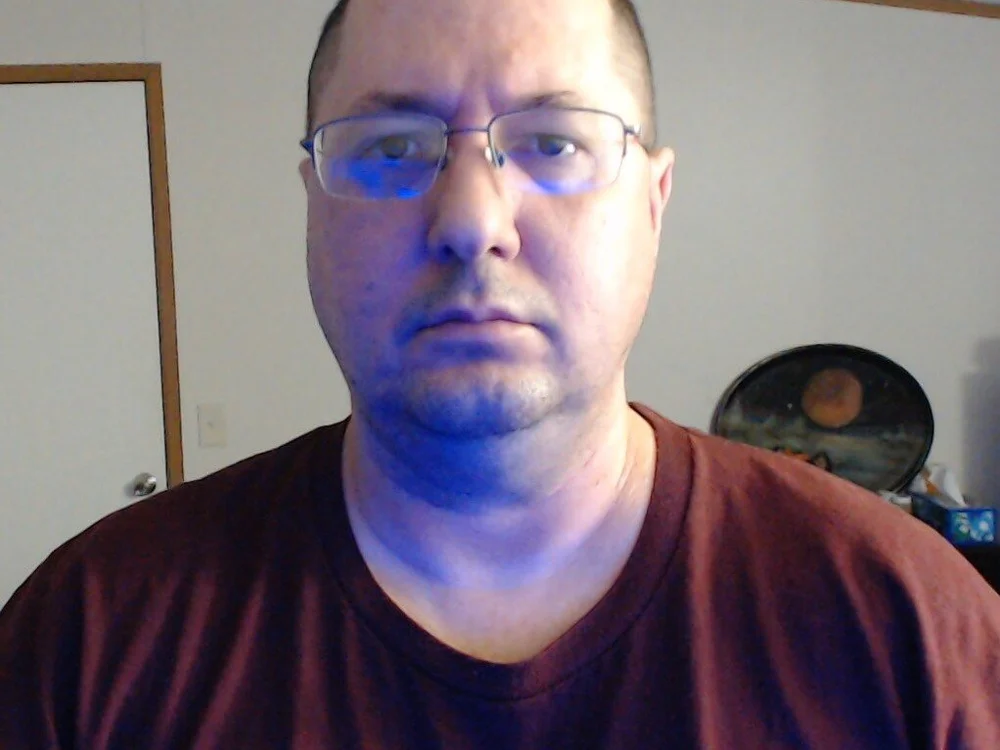 bewildabeast's Offline Chat Room