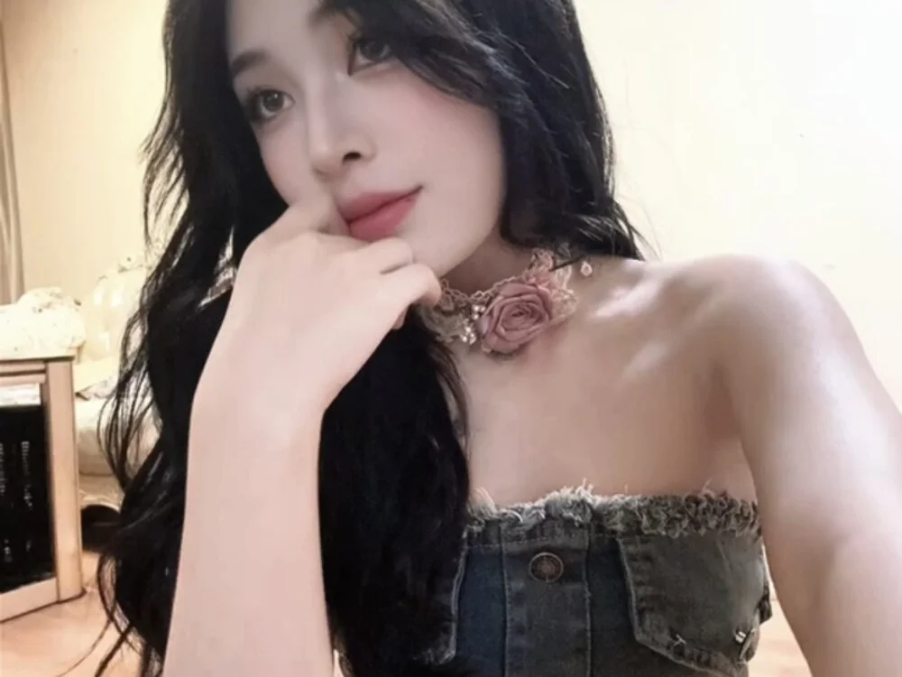 lulu5211's Offline XXX Chat