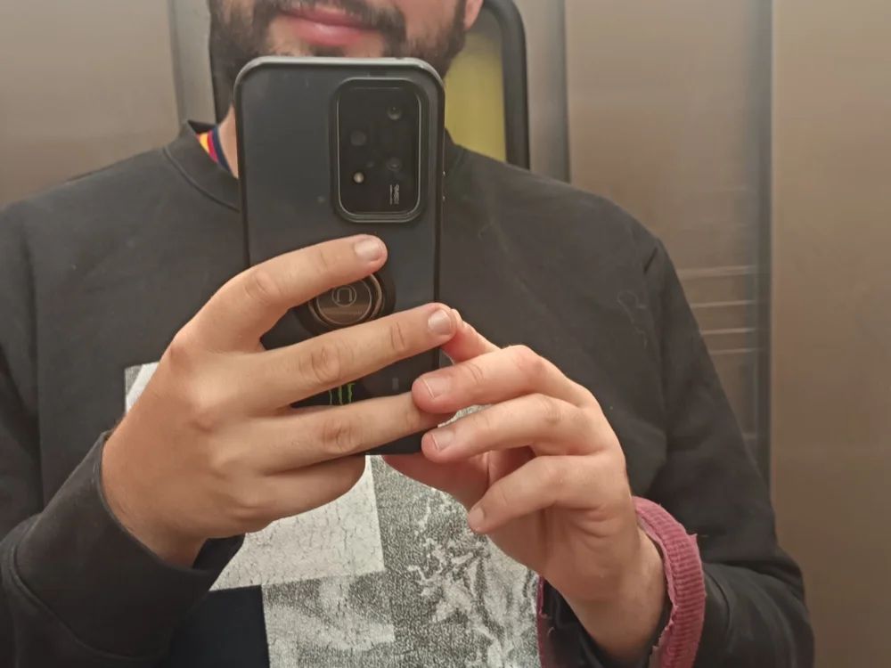 Alec_alba Offline Chatraum