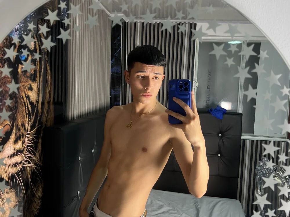 Chatroom XXX hors ligne de Isaac_tan