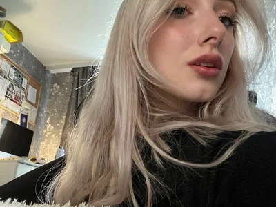 Ellisweets - Girl 
