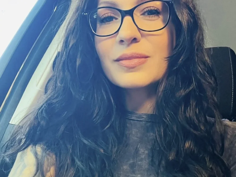 BeautifulMesss offline chatszobája