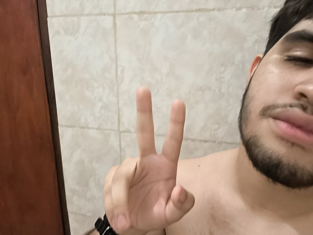 Dicksonmm's Offline Chat Room