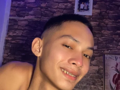 your_twink_asian00 profile