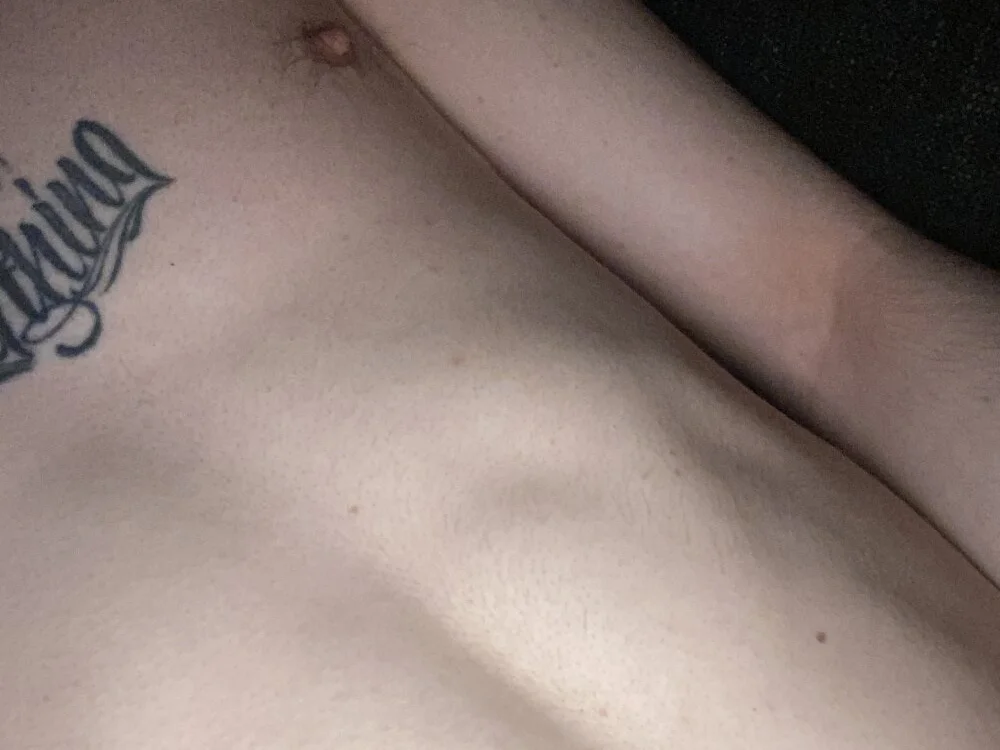 chriswhittheDn Offline XXX chat