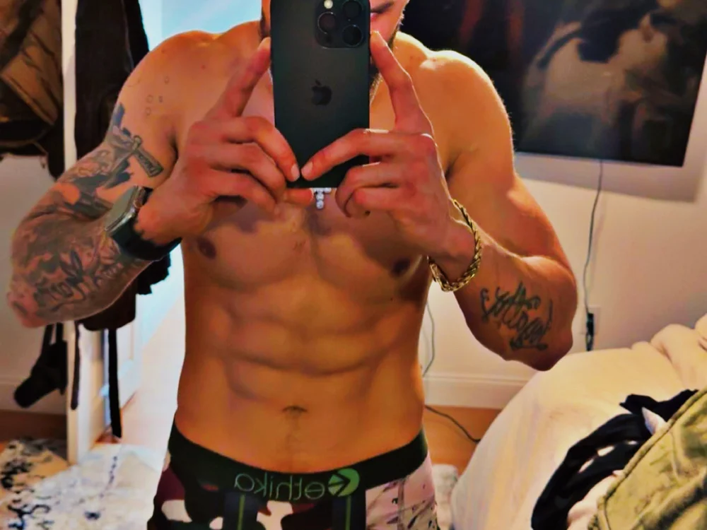 BigDihhBro Offline XXX Chat