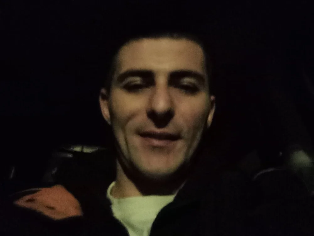 Karlito91 Chat XXX offline