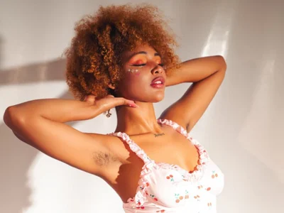 _CurlyGirl_ webcam livesex profile in average cams