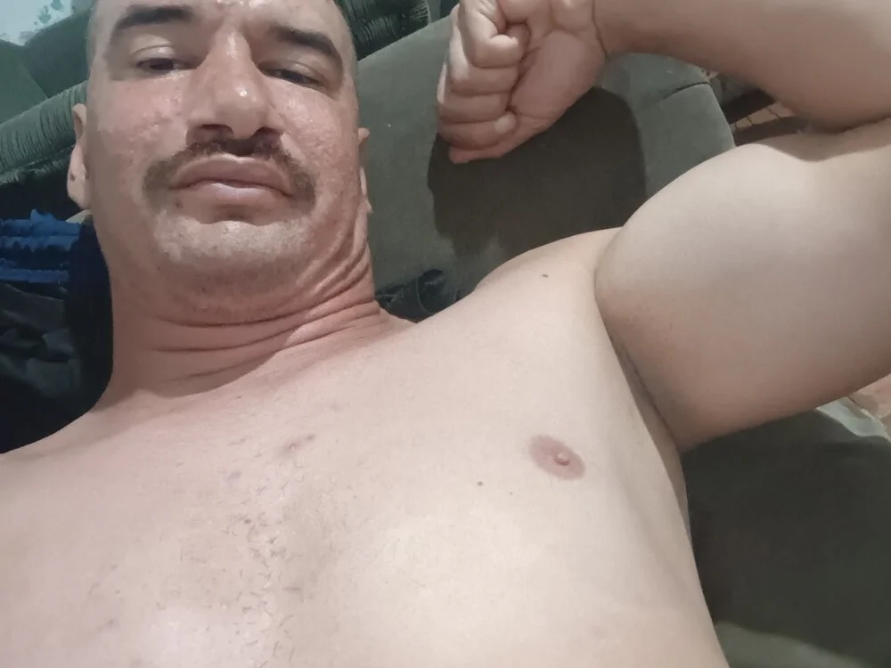 FluffingMansion: офлайн-секс-чат