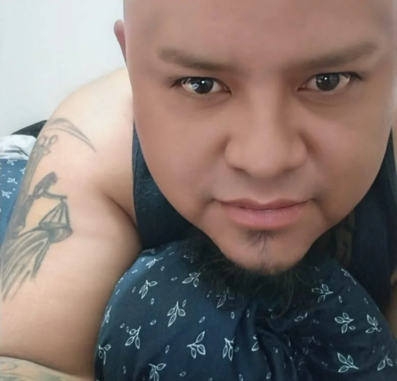 Pelonmacanas13's Offline XXX Chat