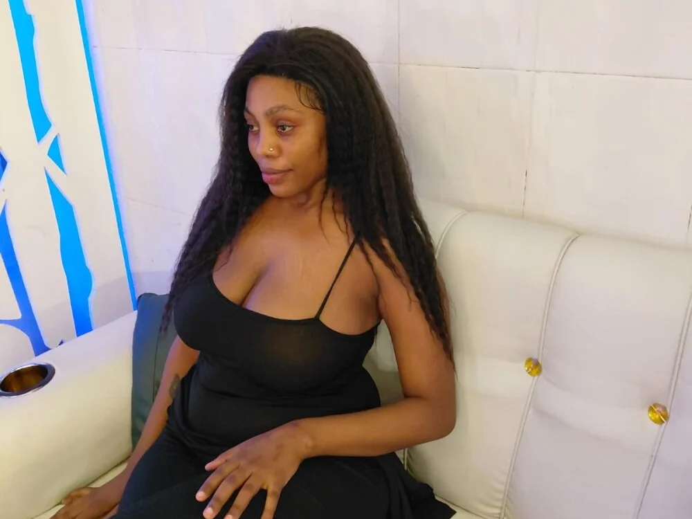 Nasty_queency: офлайн-секс-чат