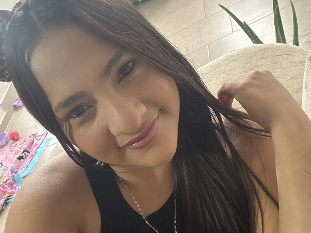 Marianyeli28's most recent online preview