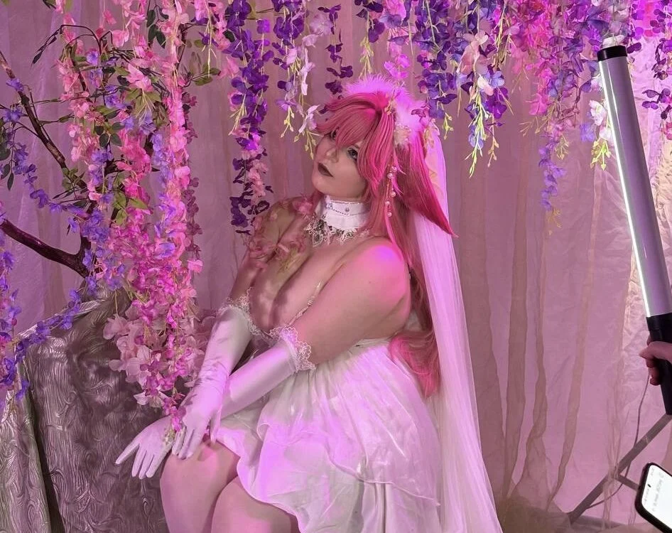 sakura_pinkk's Offline Chat Room