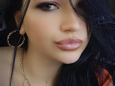 Mellek24 - Girl 
