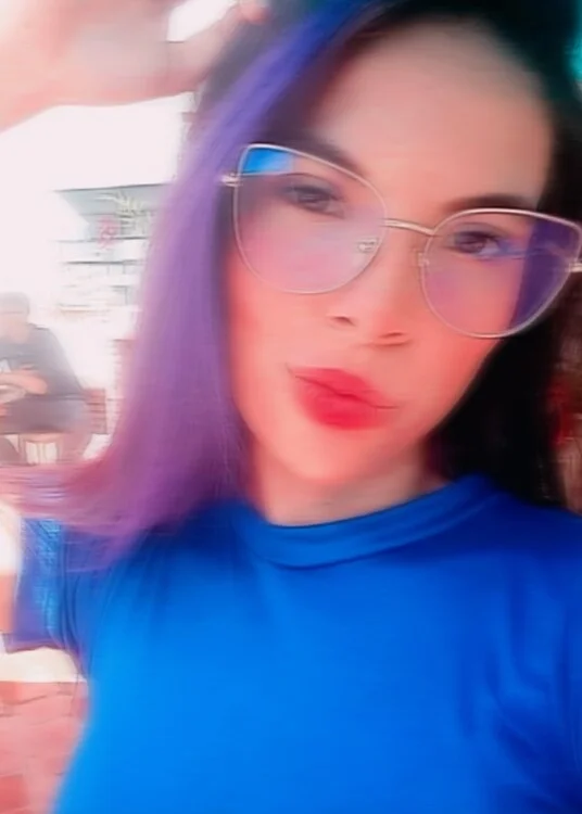 LYplayboy13 offline chatrum