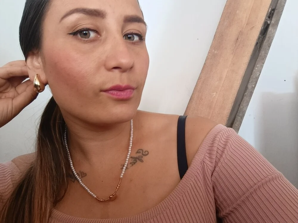 دردشة victoria-y الجنسية دون اتصال