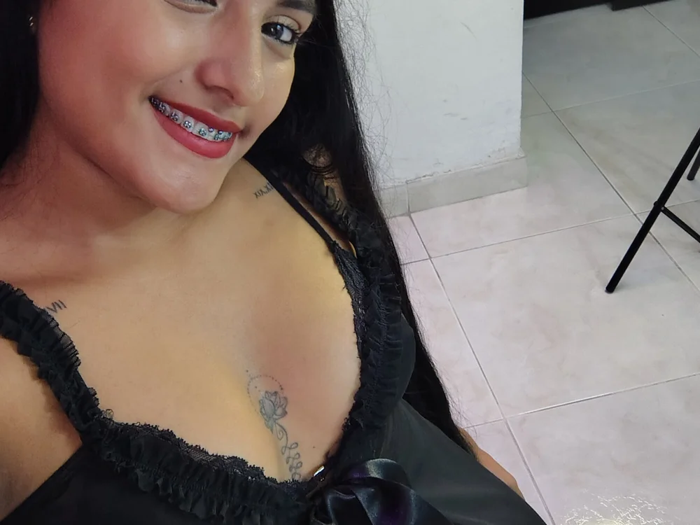 Britany_27のオフラインXXXチャット