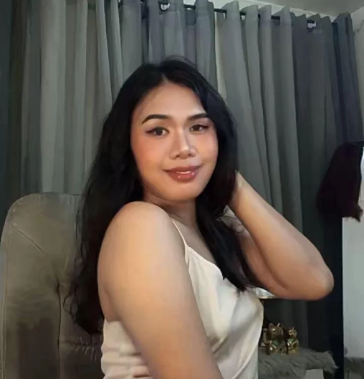 Yourgorgeousmarge cam model