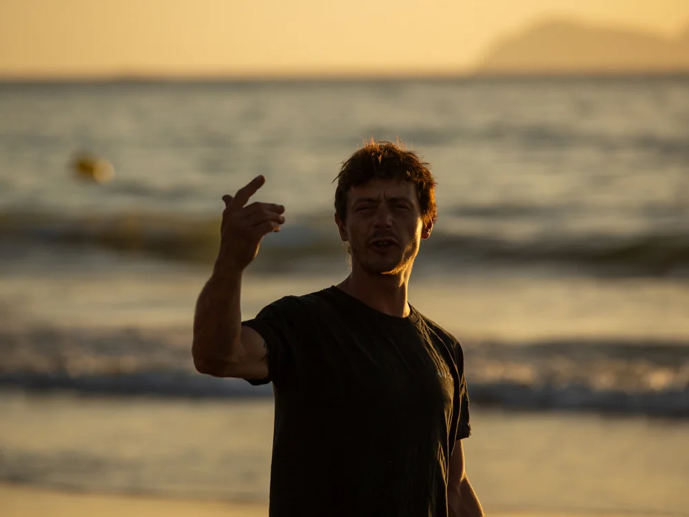 Eliehoot 離線 XXX 聊天