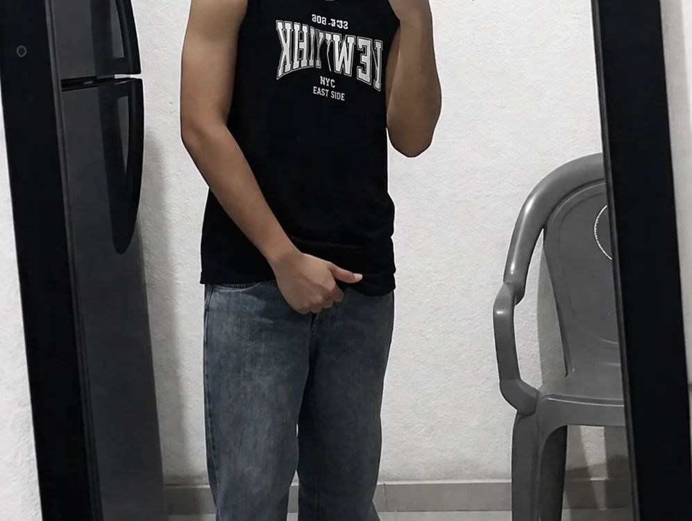 Novato_o Chat XXX offline