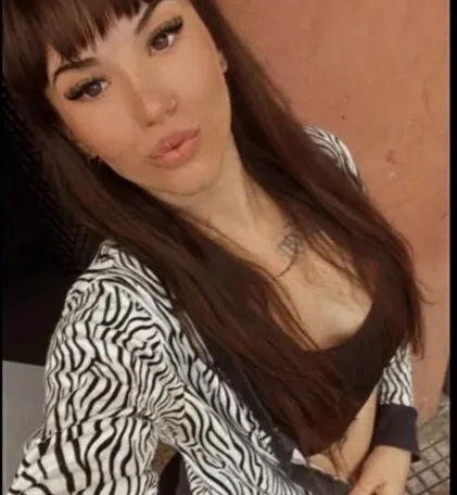 Astrogirl69 Offline XXX Chat