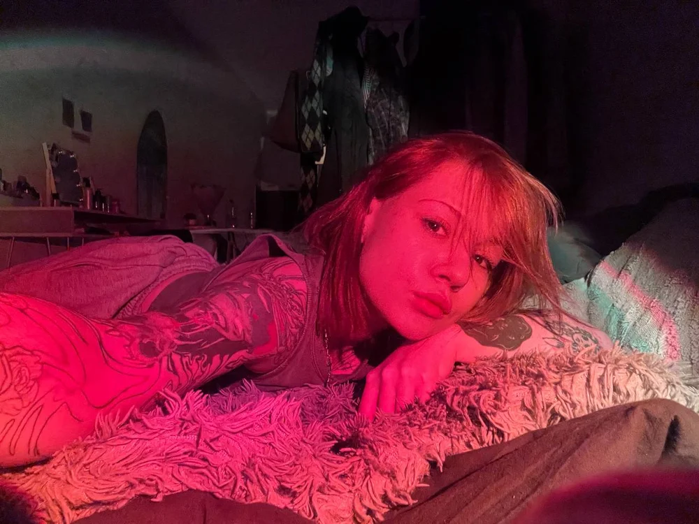 Offline XXX chat Lilly__Kiss