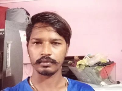 Cam boy Kartik_bbc_indian