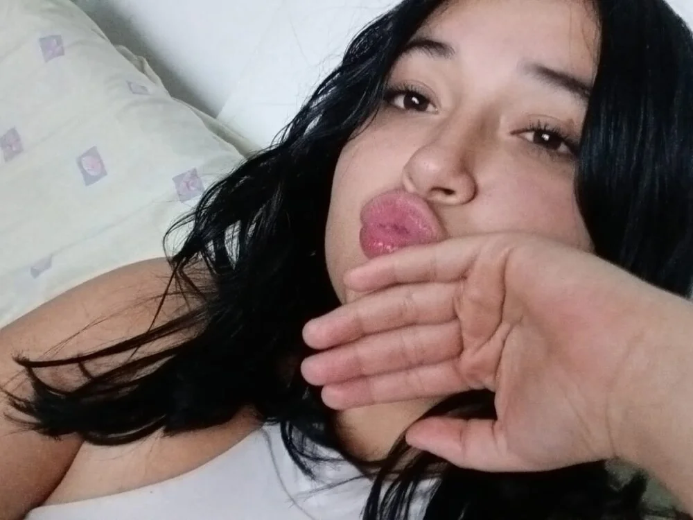 Offline XXX chat Emmyhorny__