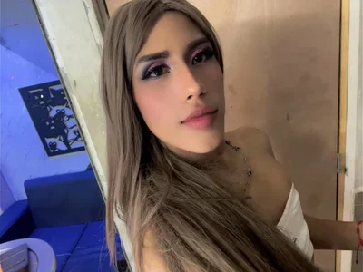GirlsRoyalsTwink - Trans 