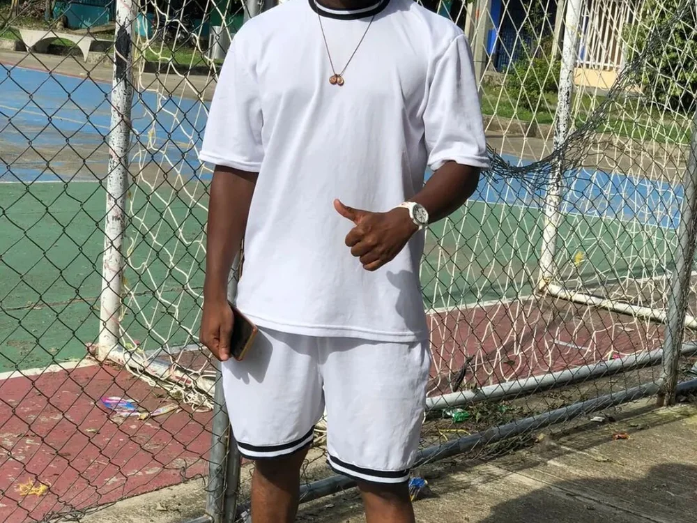 Emanueladebayor21 offline chatrum