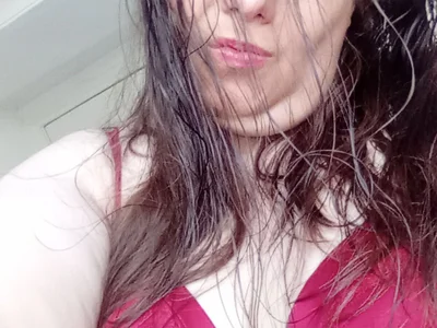 HotHornyEmmaX profile