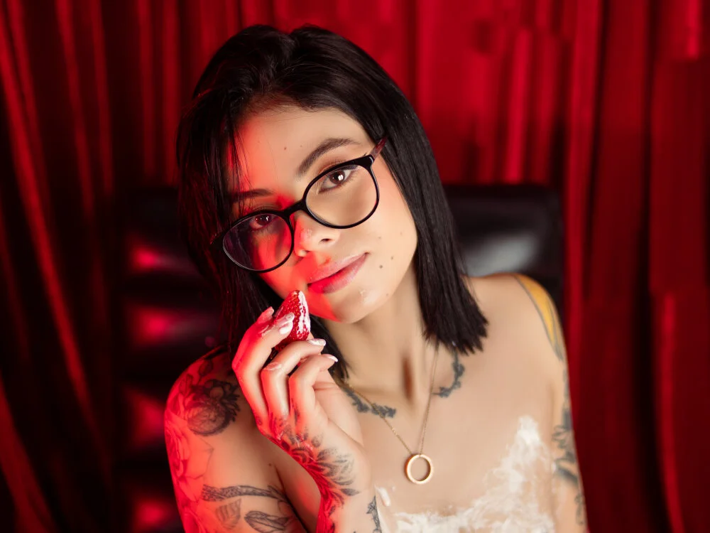 leslie_thompson's Live XXX Chat