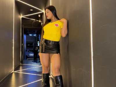 Isa_squirt1 - Girl 