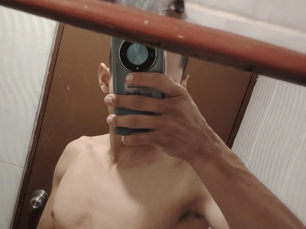 ห้องแชทออฟไลน์ของ Brandon_Kraig