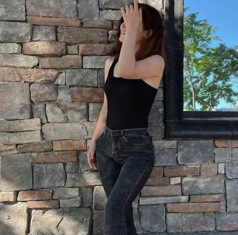 SandraBrawn1 Offline XXX-Chat