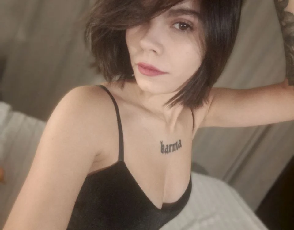lolyKate's Offline Chat Room
