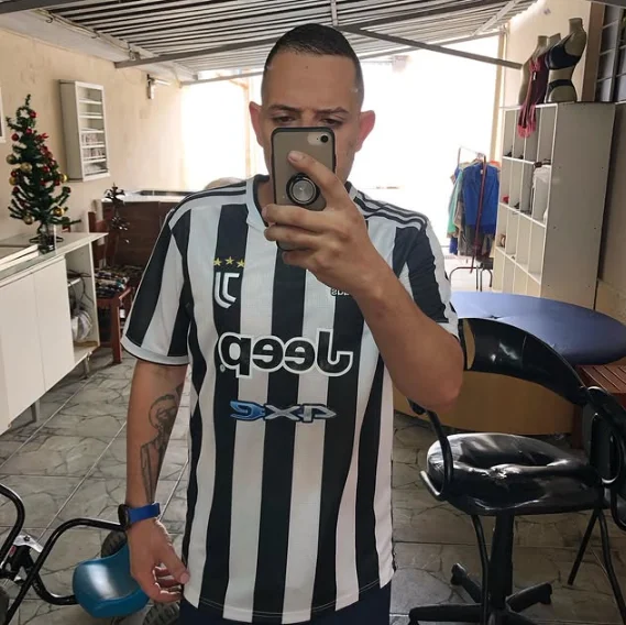 Offline chatovací místnost MachoSafado93