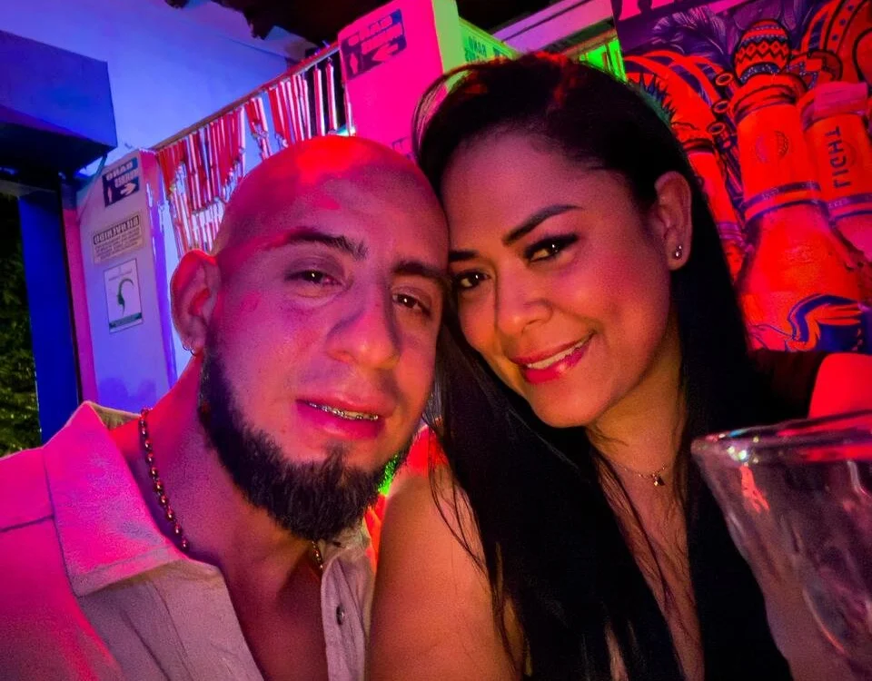 Chat +18 de DominicAndLetty ao vivo
