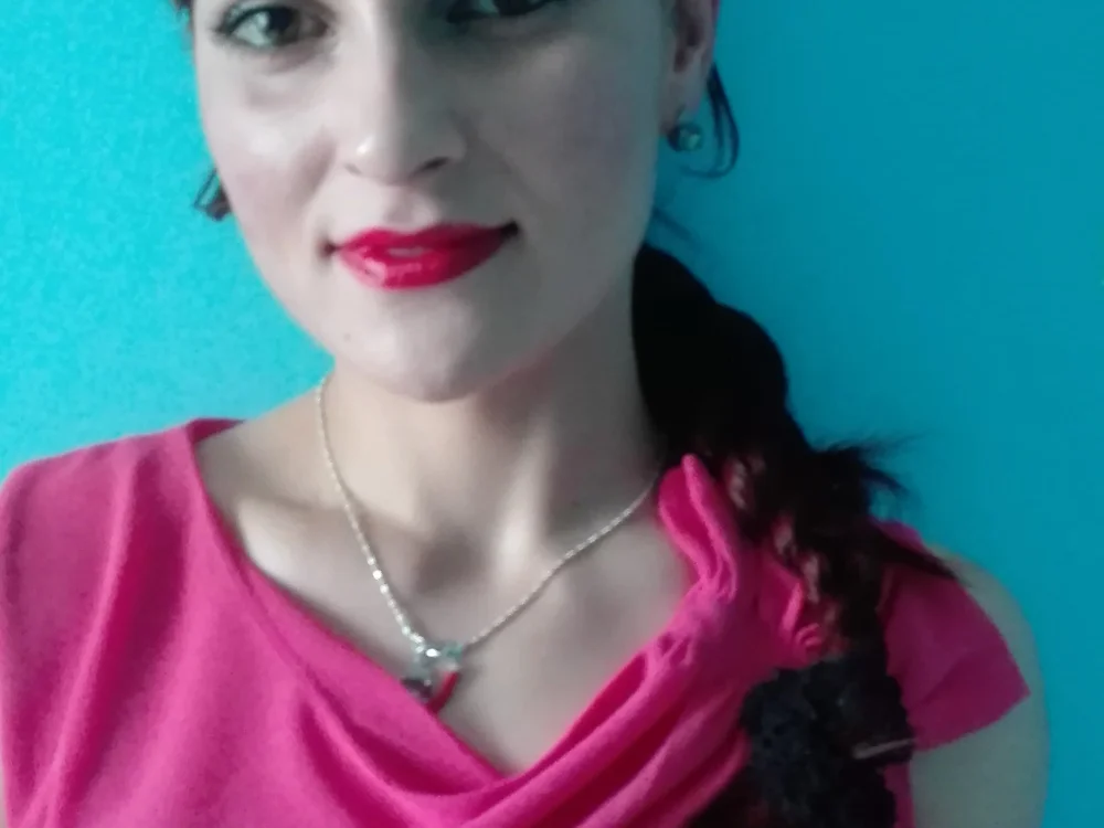 DivineIna's Offline XXX Chat