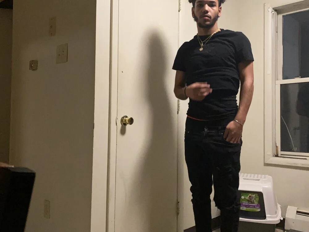 da1jaxx Adlı Modelin Çevrimdışı XXX Sohbeti