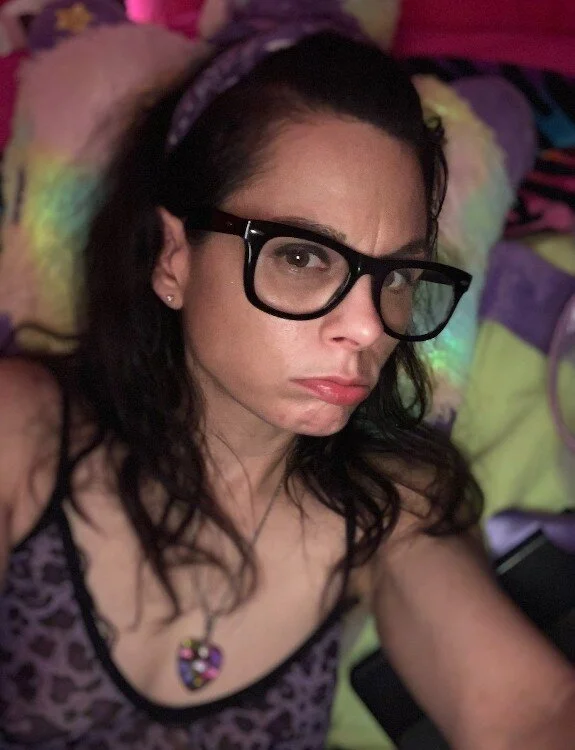 MRS-NONAME's Offline XXX Chat