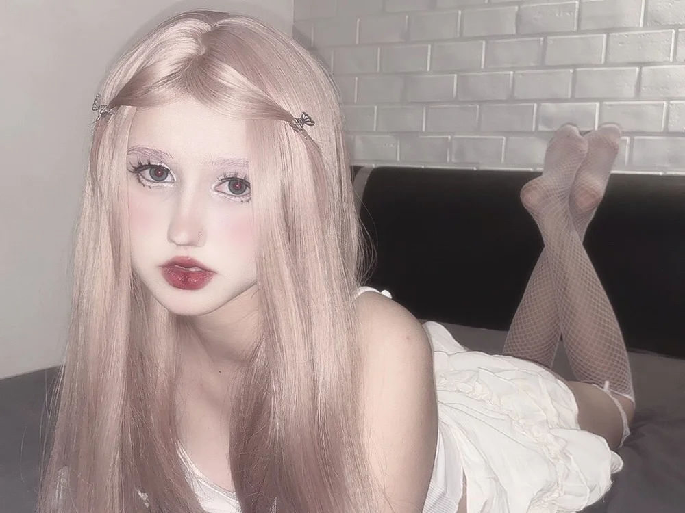 Kayla_wilkins অফলাইন XXX চ্যাট